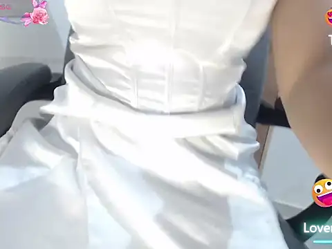 Snapshot of sweettmiah chatting on 18, 11, 2025 sweettmiah online show from 18, 11, 2025