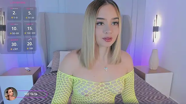 Snapshot of sofia_pamela chatting on 24, 3, 2026 sofia pamela online show from 24, 3, 2026