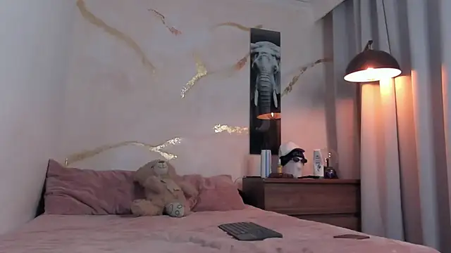 enzo herrera01 online show from 6, 1, 2026