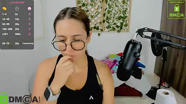 isa loves cum online show from 10, 11, 2025