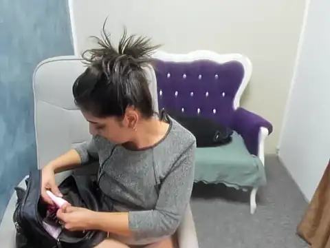 CrazyCorina online show from 2, 12, 2025