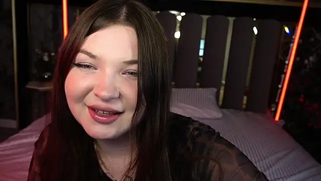 Snapshot of RosieMoons chatting on 15, 12, 2025 RosieMoons online show from 15, 12, 2025