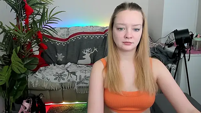 Snapshot of Radiants_two chatting on 14, 12, 2024 Radiants two online show from 14, 12, 2024