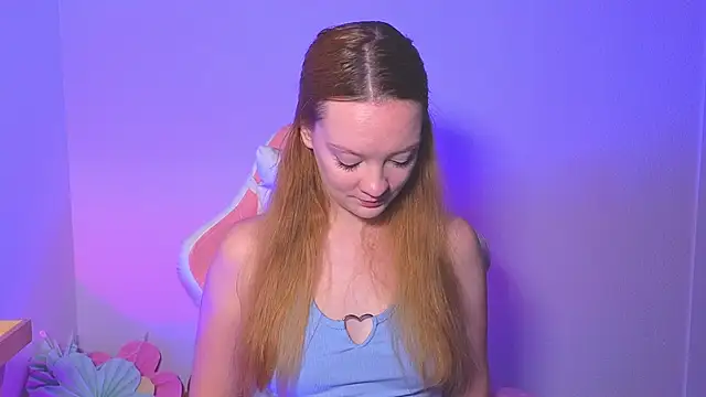 Snapshot of Radiants_two chatting on 16, 10, 2025 Radiants two online show from 16, 10, 2025