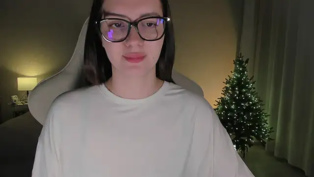 Snapshot of Sonia_moon_ chatting on 28, 12, 2024 Sonia moon online show from 28, 12, 2024