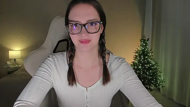 Snapshot of Sonia_moon_ chatting on 30, 12, 2024 Sonia moon online show from 30, 12, 2024