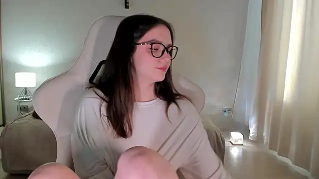Snapshot of Sonia_moon_ chatting on 15, 1, 2025 Sonia moon online show from 15, 1, 2025