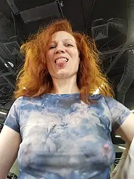Exhibitionsplit online show from 3, 7, 2026
