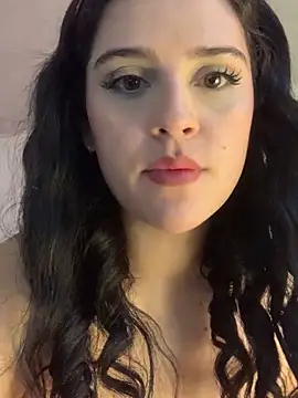 Snapshot of violet-333 chatting on 24, 1, 2025 violet-333 online show from 24, 1, 2025