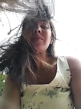 Snapshot of scarlett_moore chatting on 23, 1, 2025 scarlett moore online show from 23, 1, 2025