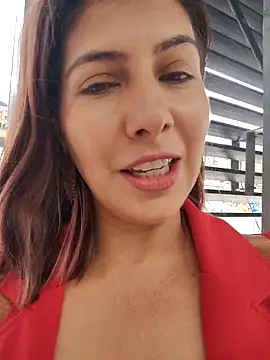 scarlett moore online show from 28, 11, 2025