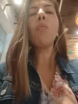 scarlett moore online show from 14, 6, 2026
