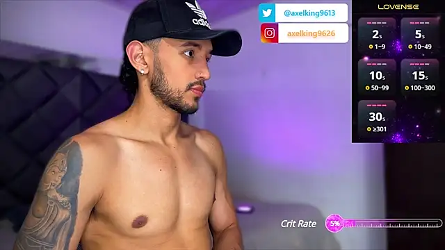 AxelKing1326 online show from 7, 2, 2025