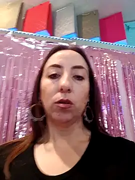 Mia Novikov online show from 5, 5, 2026