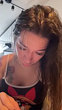 sweet karinpaz777 online show from 22, 5, 2026
