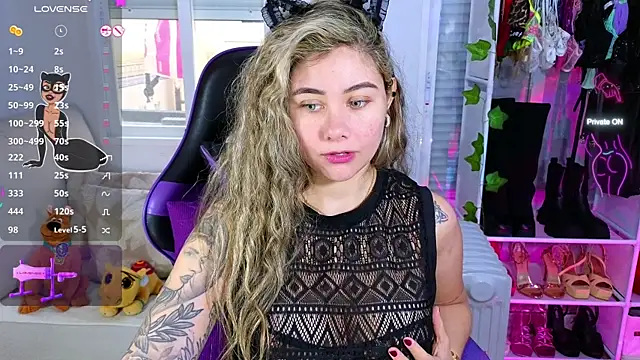 Tawny cox online show from 2, 3, 2025