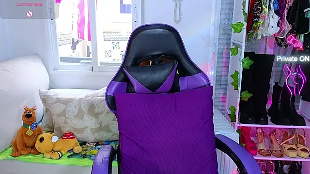 Tawny cox online show from 12, 3, 2025