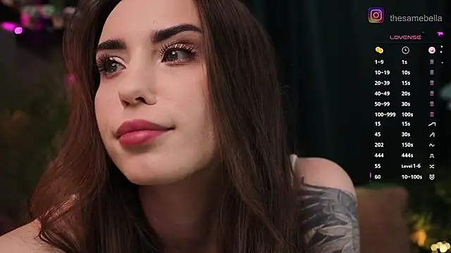 Snapshot of BabyYoda- chatting on 24, 9, 2025 BabyYoda- online show from 24, 9, 2025