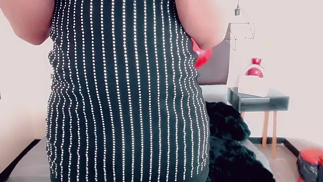 hilary rodriguez online show from 16, 2, 2025