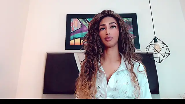 hilary rodriguez online show from 16, 12, 2025