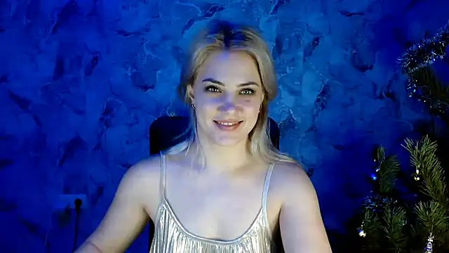 Snapshot of nika_gold1 chatting on 30, 12, 2024 nika gold1 online show from 30, 12, 2024