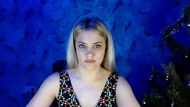 Snapshot of nika_gold1 chatting on 13, 1, 2025 nika gold1 online show from 13, 1, 2025