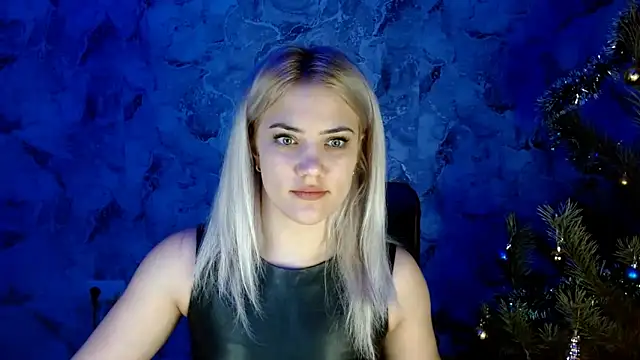 Snapshot of nika_gold1 chatting on 14, 1, 2025 nika gold1 online show from 14, 1, 2025
