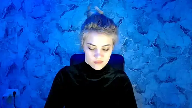 Snapshot of nika_gold1 chatting on 15, 2, 2025 nika gold1 online show from 15, 2, 2025