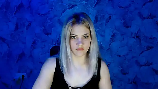 Snapshot of nika_gold1 chatting on 22, 2, 2025 nika gold1 online show from 22, 2, 2025