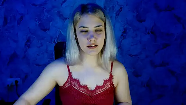 Snapshot of nika_gold1 chatting on 25, 2, 2025 nika gold1 online show from 25, 2, 2025