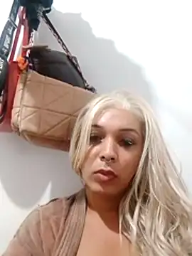 transgirl26 online show from 14, 4, 2026