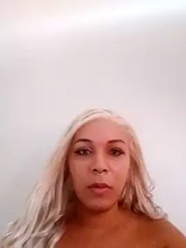 transgirl26 online show from 18, 4, 2026