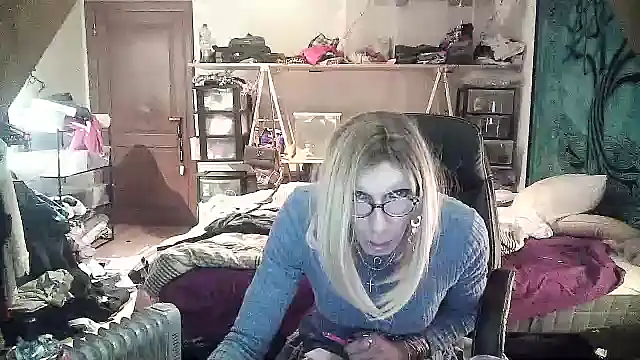 Ombeline1 online show from 12, 1, 2025