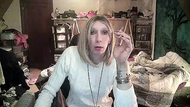 Ombeline1 online show from 15, 1, 2025