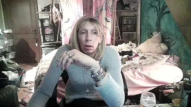 Ombeline1 online show from 24, 1, 2025