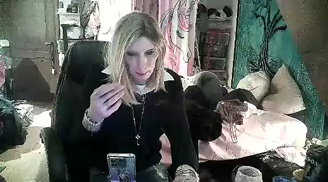 Ombeline1 online show from 30, 1, 2025