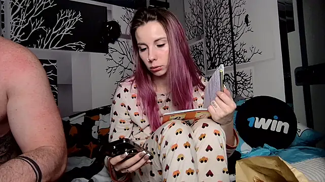 niki7377 online show from 7, 2, 2025