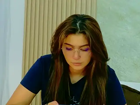 MegannCarter online show from 7, 2, 2026