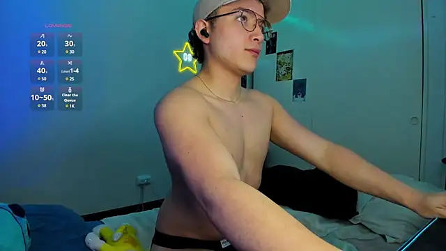 Snapshot of AustinSummerr chatting on 18, 1, 2025 AustinSummerr online show from 18, 1, 2025