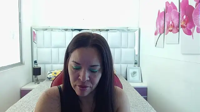 Lizeth Bels online show from 10, 6, 2026