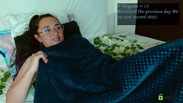 Snapshot of Hot_Candy_ chatting on 8, 1, 2026 Hot Candy online show from 8, 1, 2026