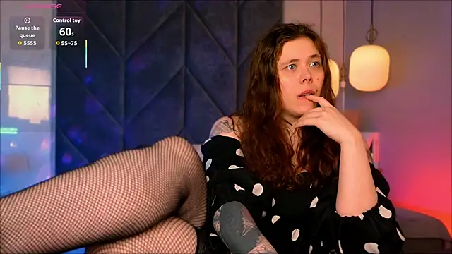 SophiePure online show from 17, 2, 2026