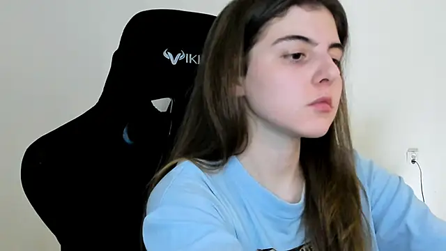 emmamurrr online show from 14, 1, 2026