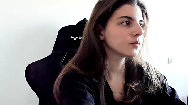 emmamurrr online show from 14, 2, 2026