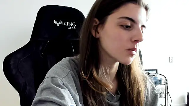 emmamurrr online show from 26, 3, 2026