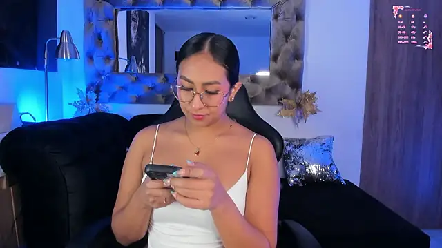 AmelyaMann online show from 14, 1, 2026