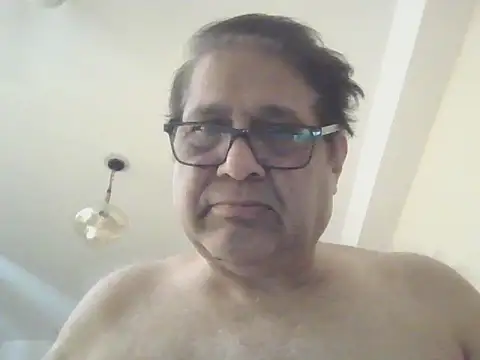Nuttysub online show from 7, 6, 2026