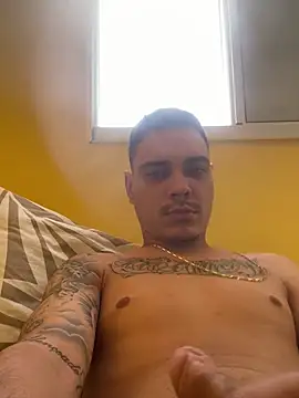 guiii012 online show from 27, 4, 2026