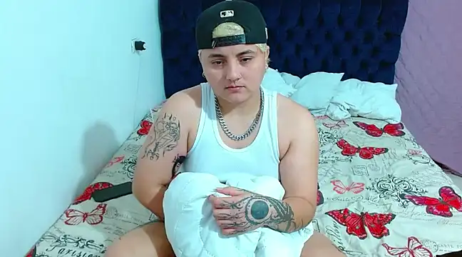 isabeautyx19 online show from 5, 12, 2024