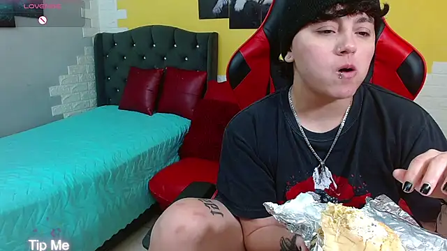 Snapshot of isabeautyx19 chatting on 19, 2, 2026 isabeautyx19 online show from 19, 2, 2026